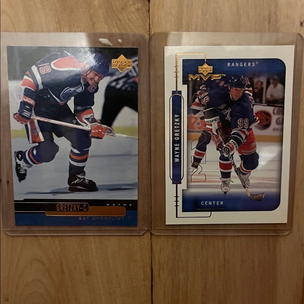 Vintage Set of Two Wayne Gretzky Hockey Cards from 1999